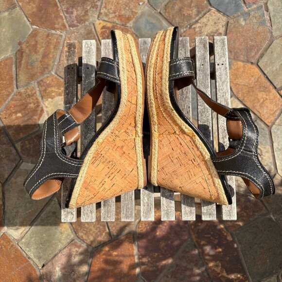 Hush Puppies platform wedge sandals. - Picture 7 of 11